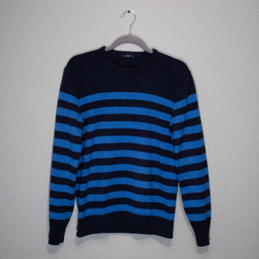 GAP Navy Striped Pullover Crewneck Knit Sweater